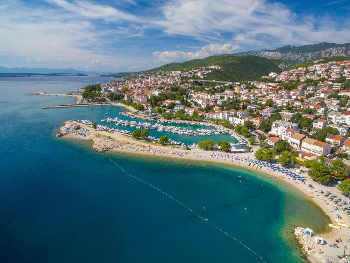 Apartments Mirela Crikvenica Eksteriør bilde